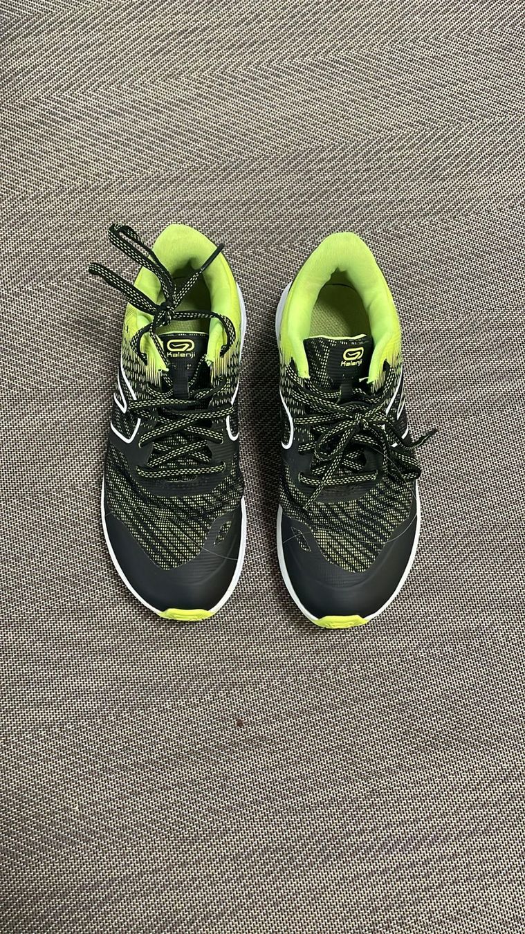 Decathlon Scarpe da uomo: Allround Sportschuhe Decathlon – Usato da Ennetbaden venduto da rossy2312
