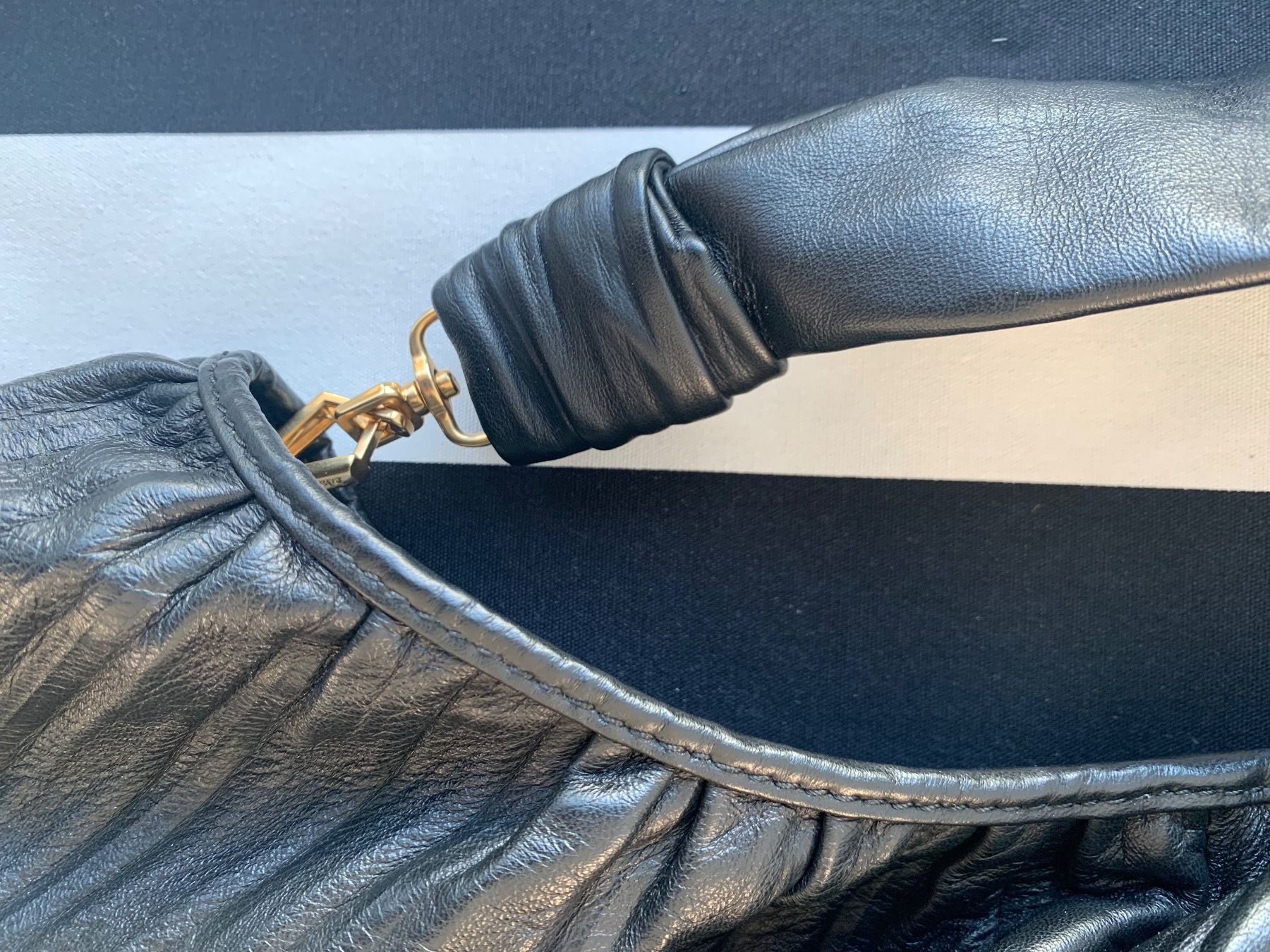 Max Mara Taschen für Damen: MAX MARA Tasche Leder schwarz – Neu (gemäss Beschreibung) aus Thalwil von Paulina72 5