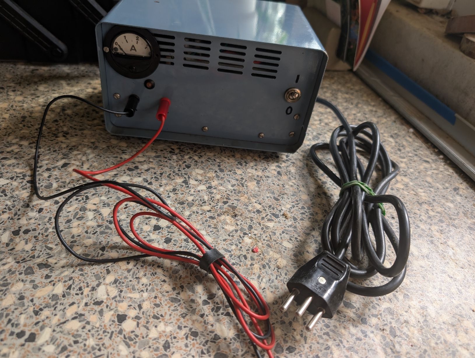 Composants électroniques: transformator ac/dc – D'occasion à säriswil par manamana13 2