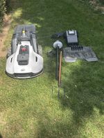 Mammotion YUKA Mähroboter mit RTK-Antenne und Ladestation