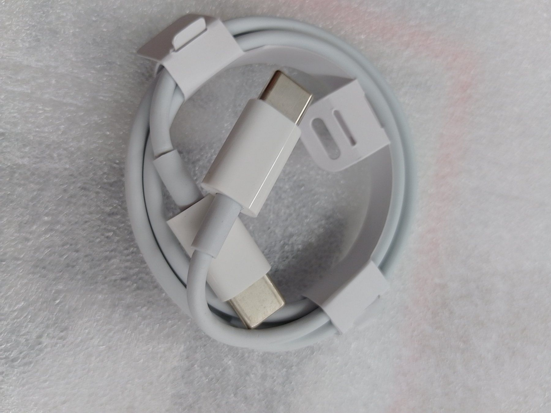 Cavi: USB C zu USB C Kabel, Weiss, 1meter - USB Type C Type-C – Nuovo e nell'imballaggio originale da Ermatingen venduto da rik4rdo