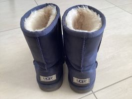 UGG fille taille 33