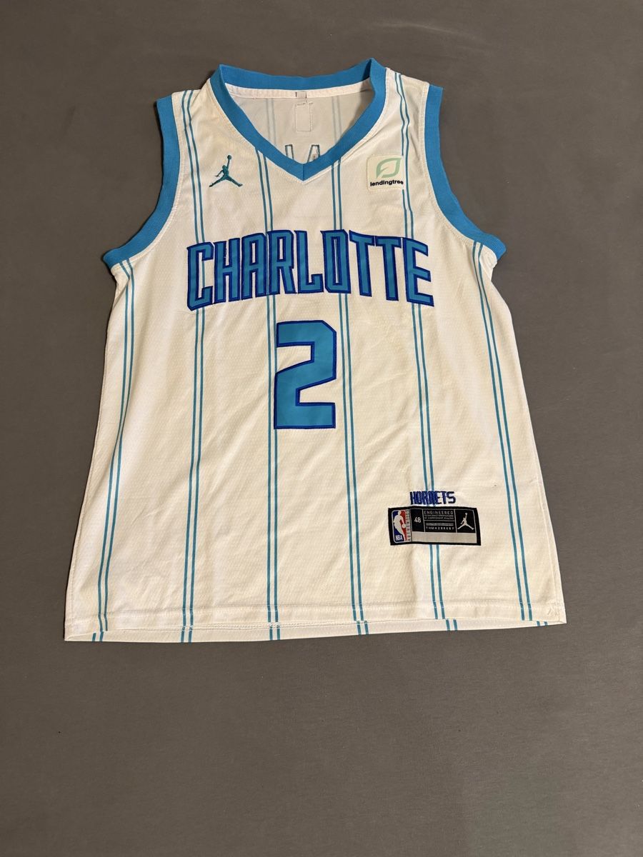 Nike Maillots de corps & Pantalons: Lamelo Ball Trikot Grösse M – D'occasion à Muri b. Bern par pro_f2tr