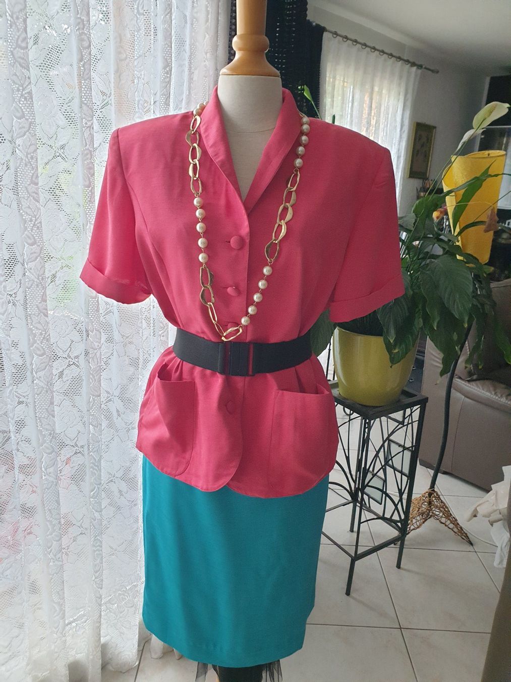 Completi & Tailleur: Ensemble Vintage 40-42 – Usato da St-Triphon venduto da Jldr0