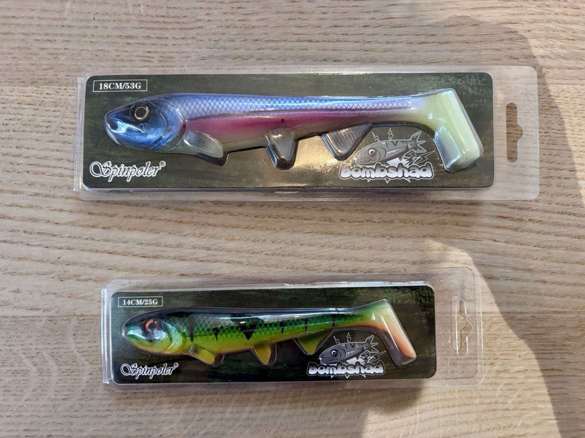 Esche: Spinnköder 18cm/53g oder 14cm/25g neu – Nuovo e nell'imballaggio originale da Pfäffikon ZH venduto da lor_f9f6