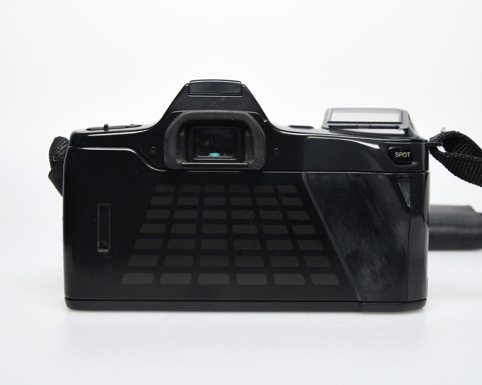 Fotocamera: Minolta X7000i Dynax + 28-200mm Sigma – Usato da Bellinzona venduto da CarpiFotoSA 2