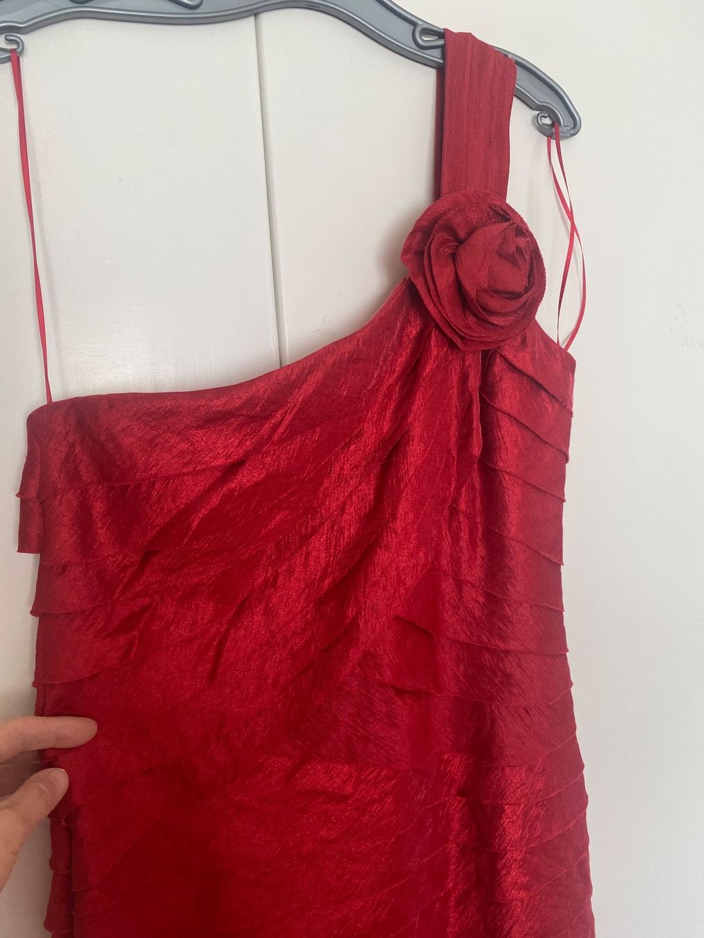 C&A Kleider: Rotes One Shoulder Kleid Gr 40 – Neu (gemäss Beschreibung) aus Zürich von Herbion1 1