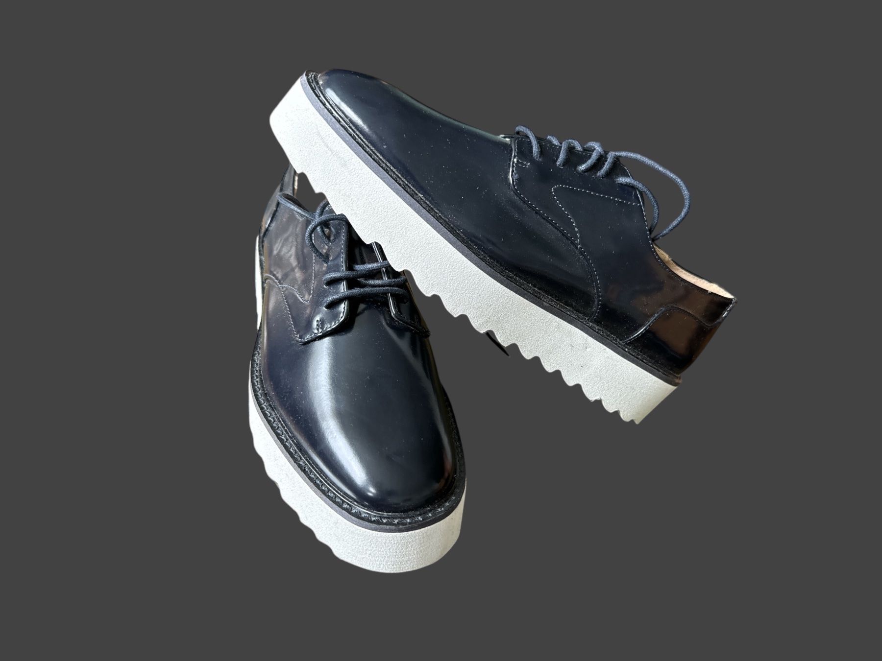 Zara Damenschuhe: Zara chaussures basses – Neu (gemäss Beschreibung) aus Vuisternens-Romont von gol_xp6p 6