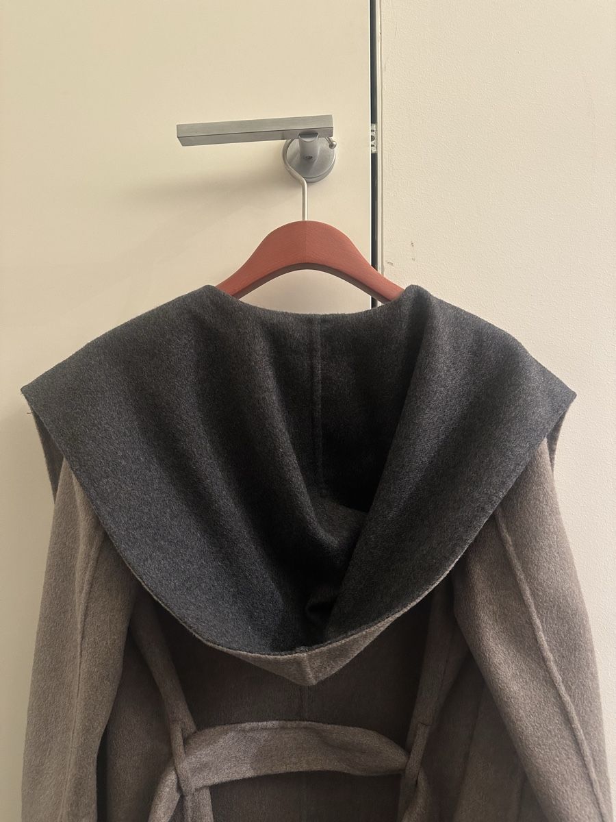 Mäntel: Cashmere coat, beige & grey, size M – Gebraucht aus St. Niklausen LU von lau_259n 3