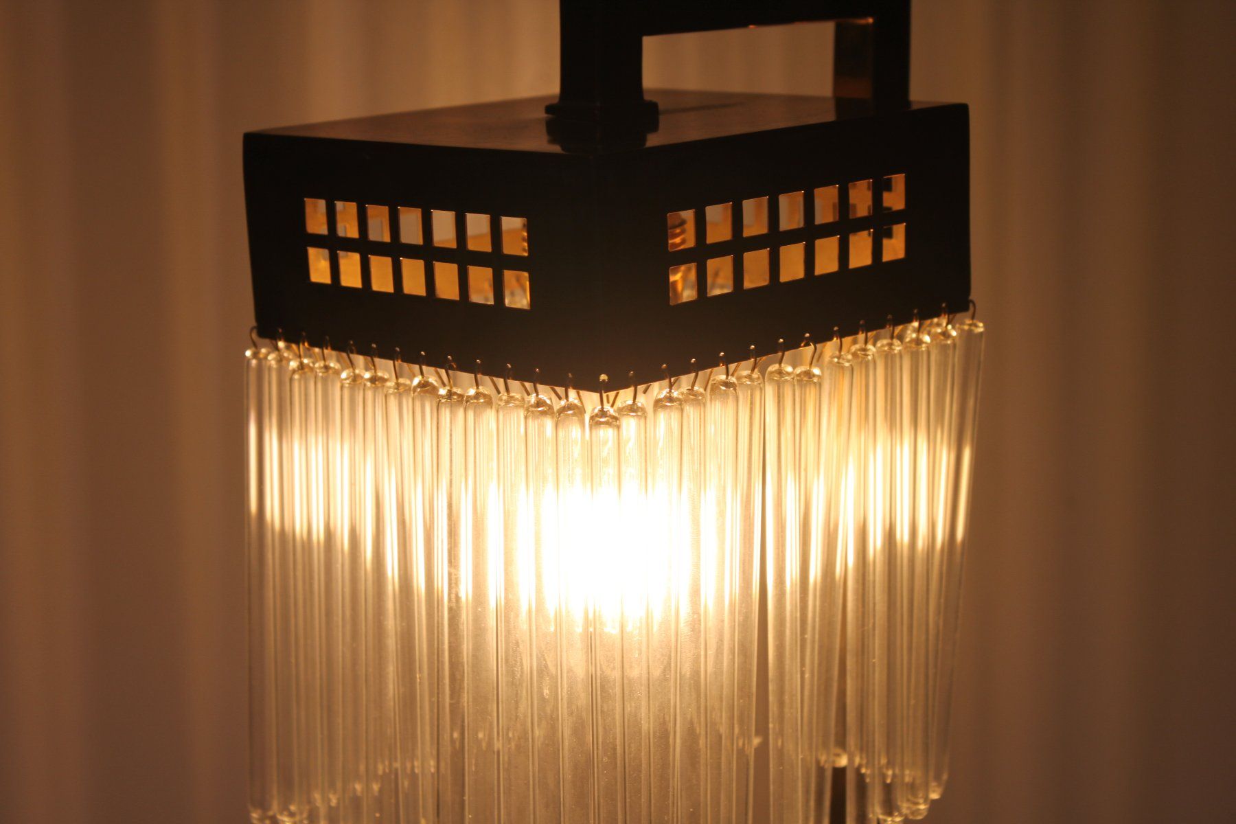 Lampen: Original Art Deco Tischleuchte – Gebraucht aus Glarus von Toni-Glarus 3