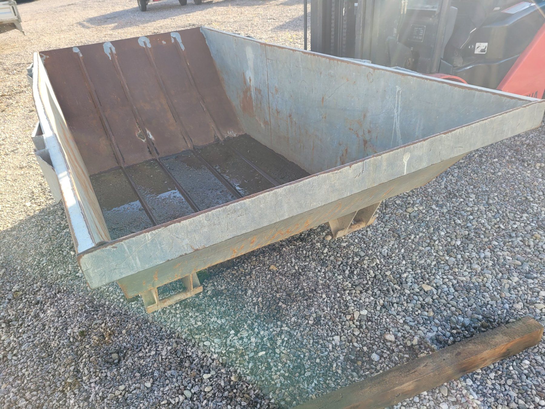 Baucontainer: WELAKI Mulde – Gebraucht aus Frick von auc_yyv6 2