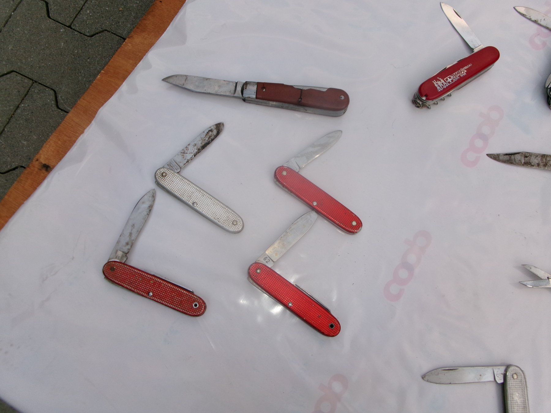 Victorinox Coltelli tascabile: Messer Konvolut verschiedene Marken und Modelle – Difettoso da Eschenbach SG venduto da GM-29 5
