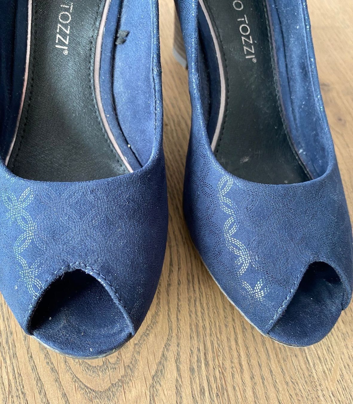Scarpe da donna: Gr 37 dunkelblauer Pumps TOP – Usato da Rickenbach b. Wil venduto da sunneschii_ 3