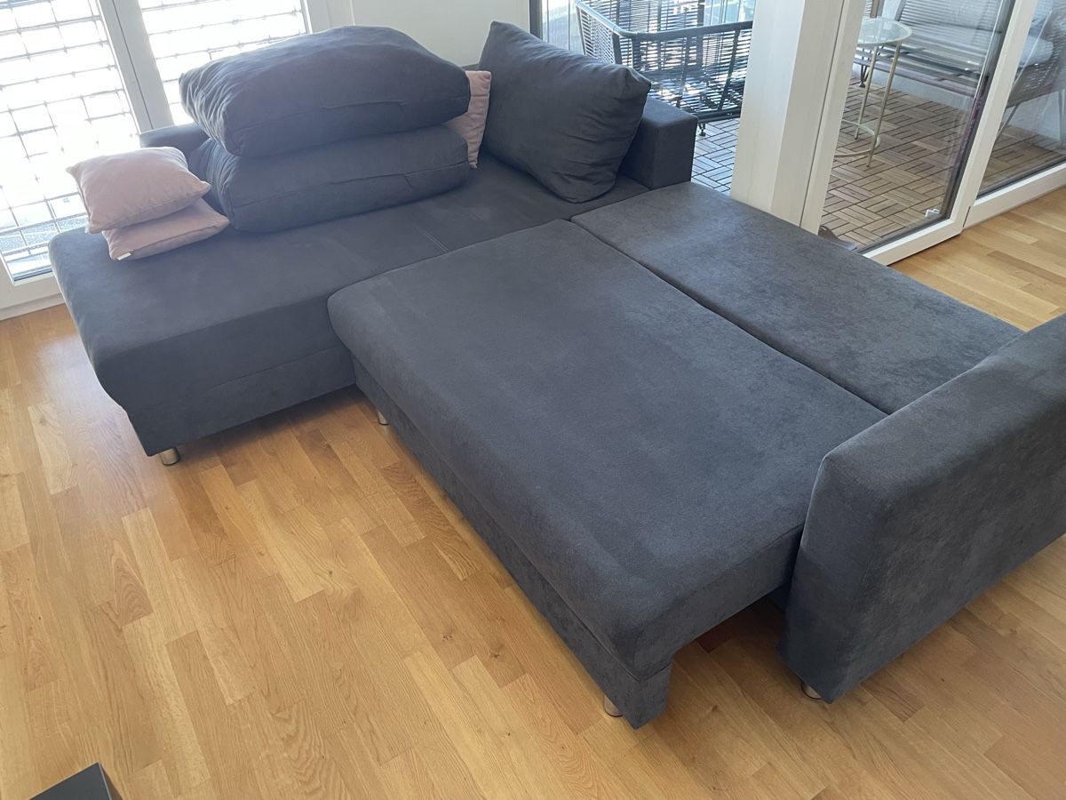 Sofas: Ecksofa Grau mit Schlaffunktion und Strauraum – Gebraucht aus Basel von msa_vtq6 6