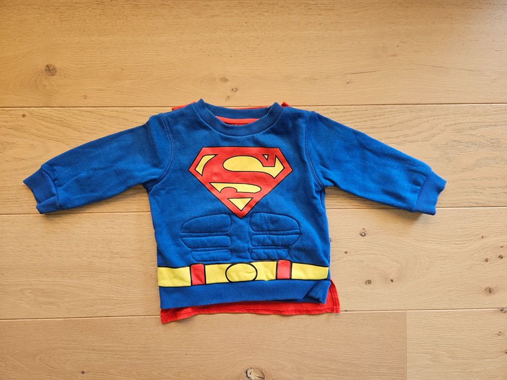 Pullover Gr. 98 Superman mit Umhang Kaufen auf Ricardo