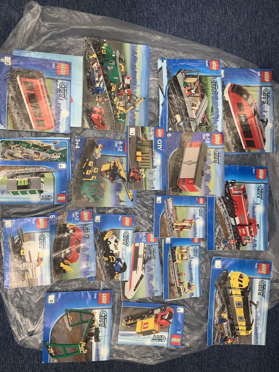 Lego Kit di costruzioni: Ab 1.- Lego. Scatola ca.12kg – Usato da Bironico venduto da ars_z6lb