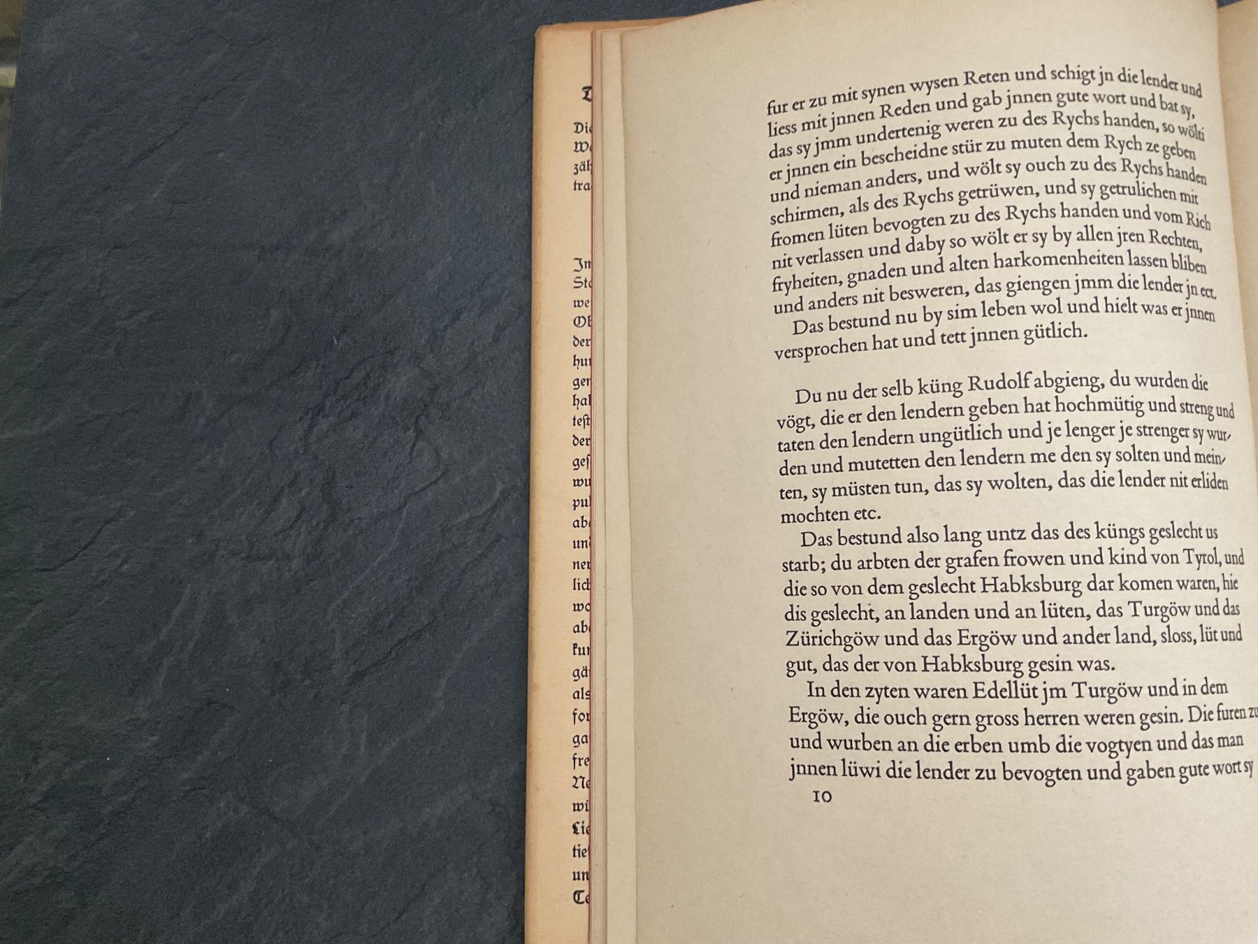 Livres: Das Weisse Buch-Die älteste Chronik die das Werden der Eidge – D'occasion à Wetzikon ZH par FeeF 7