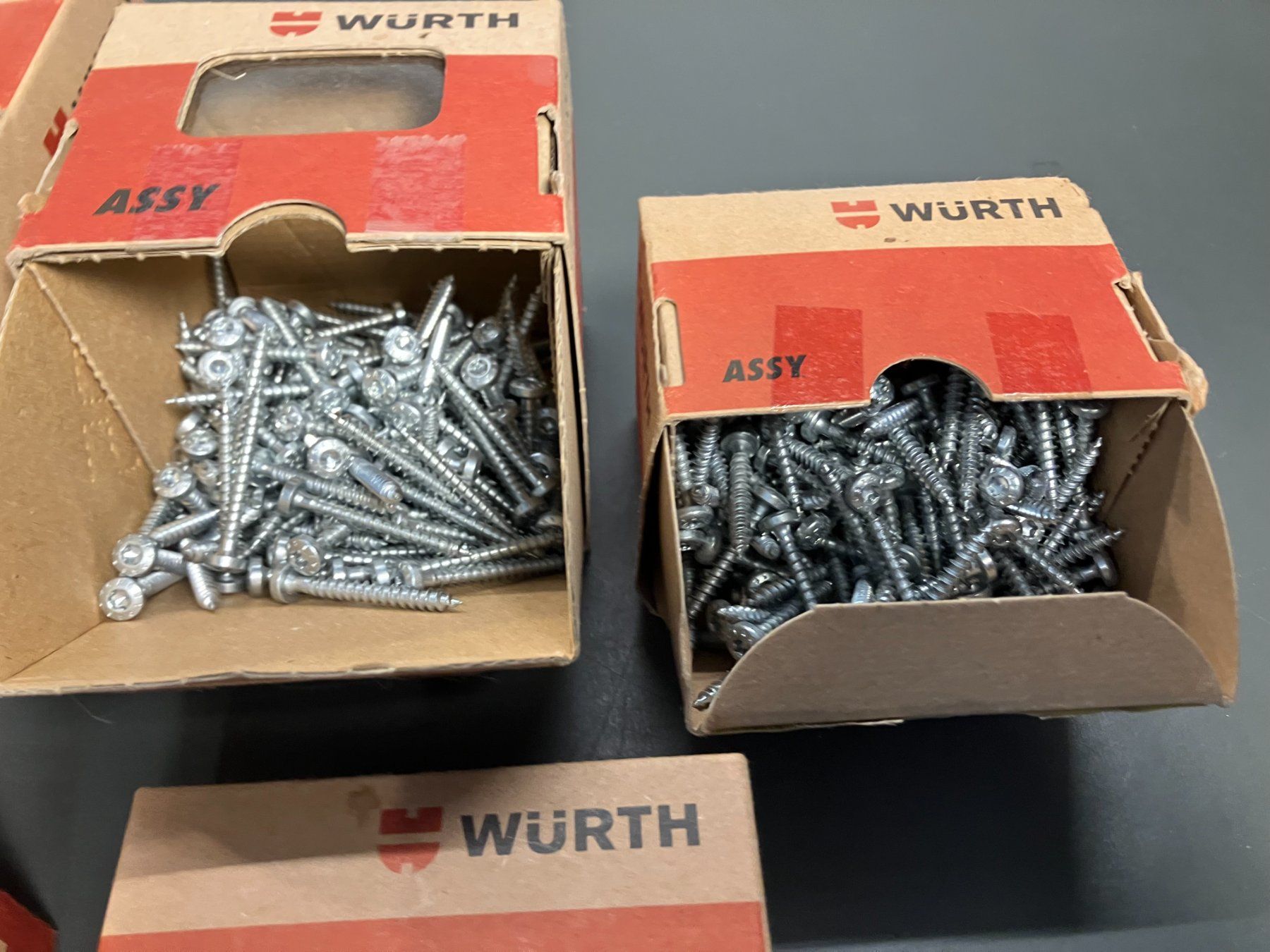 Würth Tutti gli attrezzi: Post. div. Würth Holzschrauben ab 1.- – Usato da Lichtensteig venduto da Buy24International 2
