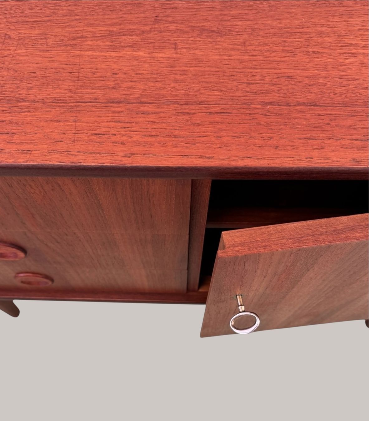 Büffets: Mid-Century Teak Sideboard Bartels 60s – Gebraucht aus Basel von MidMod20C 5