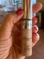 Loréal Accord parfait Radiant sérum  neuf Concealer 2R