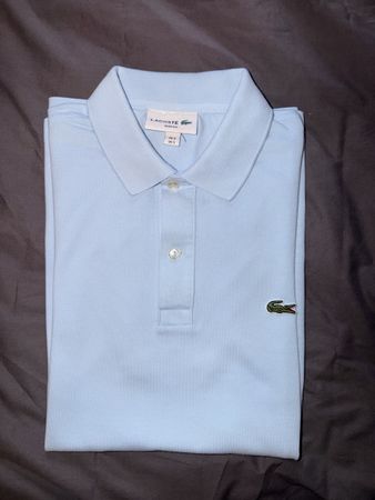 Polo Lacoste bleu ciel