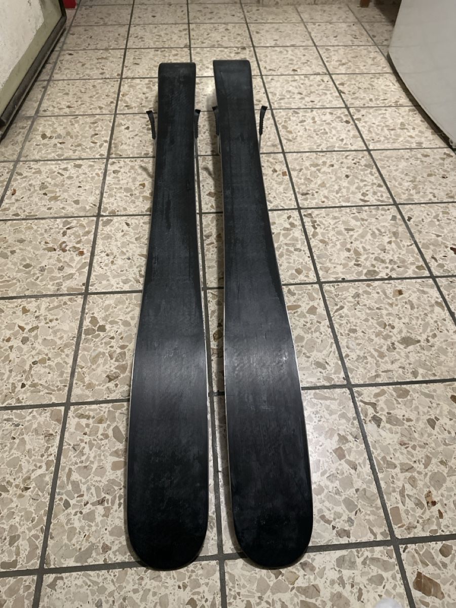 Armada Skis: Ski mit Bindung gebraucht – Gebraucht aus Uznach von fis_h59t 2