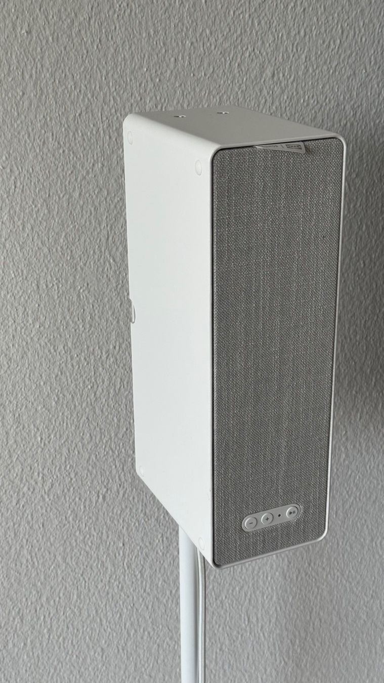 Sonos Casse acustiche: Sonos Sub Mini und 2 Stk Symfonisk inkl Ständer – Usato da Basel venduto da pq355