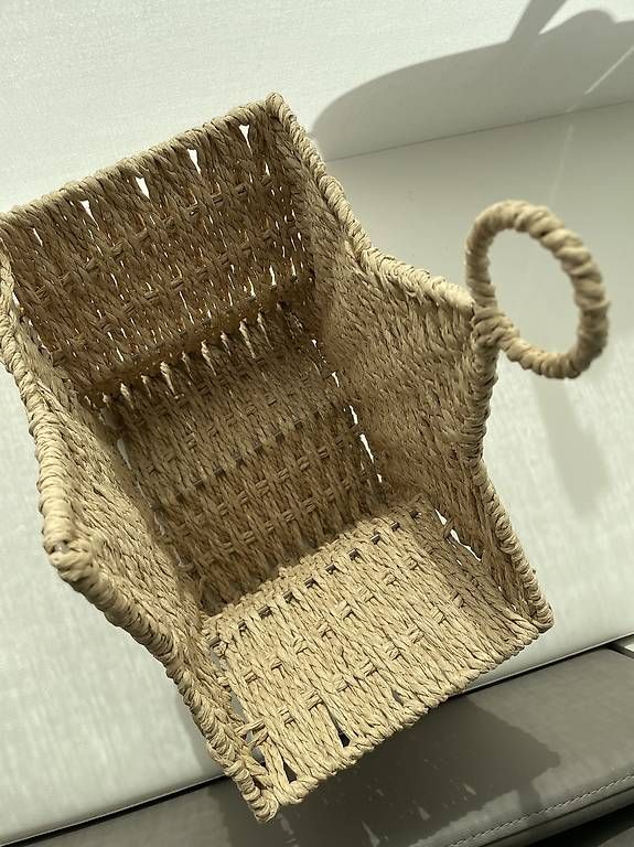 Altro per la casa: Cesta porta oggetti, porta riviste o posta – Usato da Locarno venduto da ste_8rjr 2