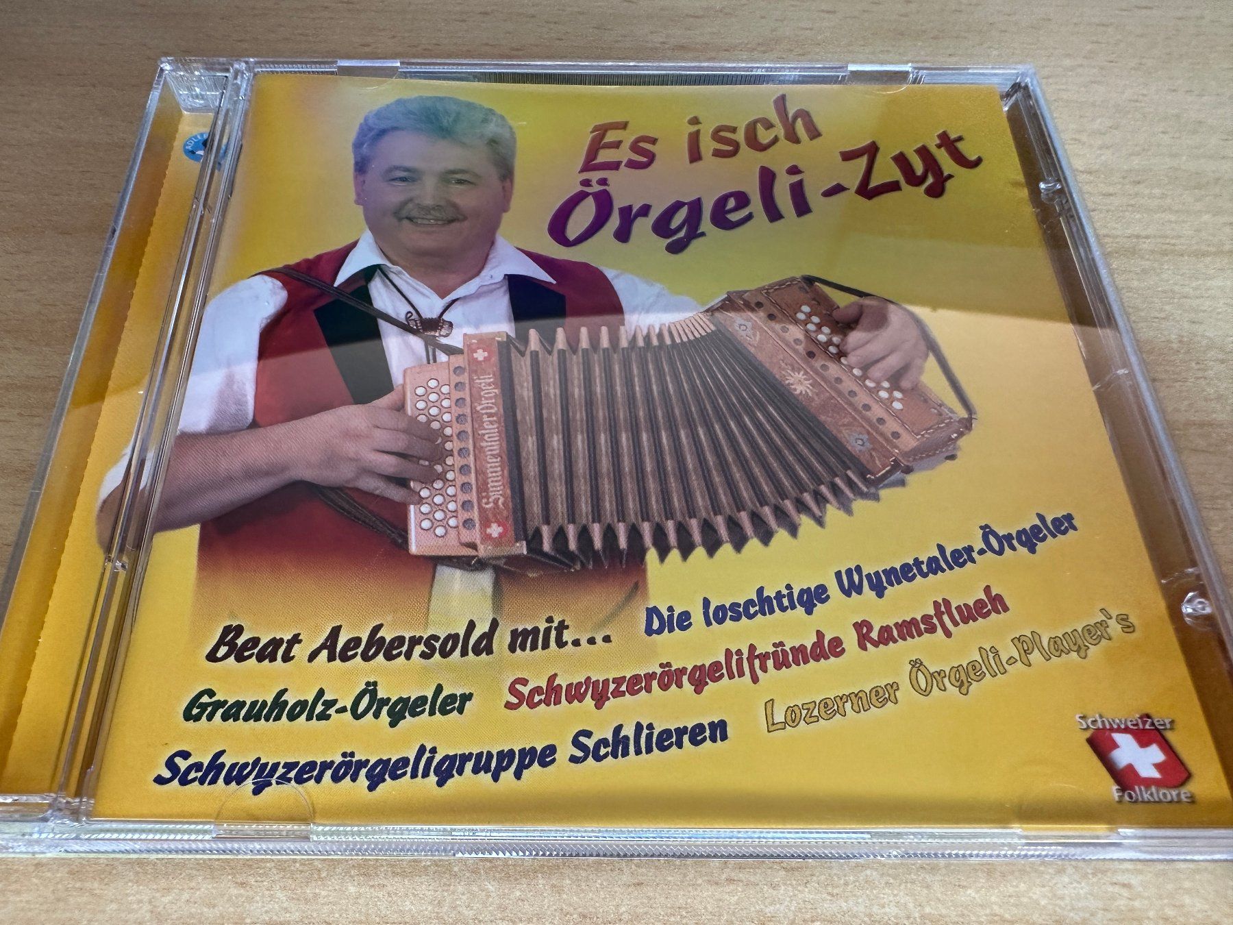 CD: Various - Es Isch Örgeli-Zyt – Usato da Rikon im Tösstal venduto da Alpenmutz