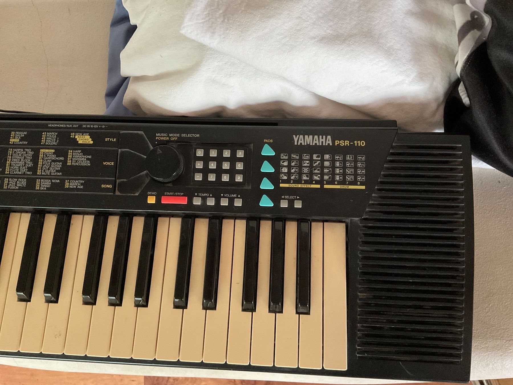 Yamaha Strumenti musicali: Yamaha Keyboard – Usato da Graenichen venduto da Chapron 1