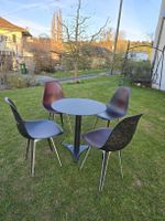 Tisch mit Stühle aus 100% Carbon