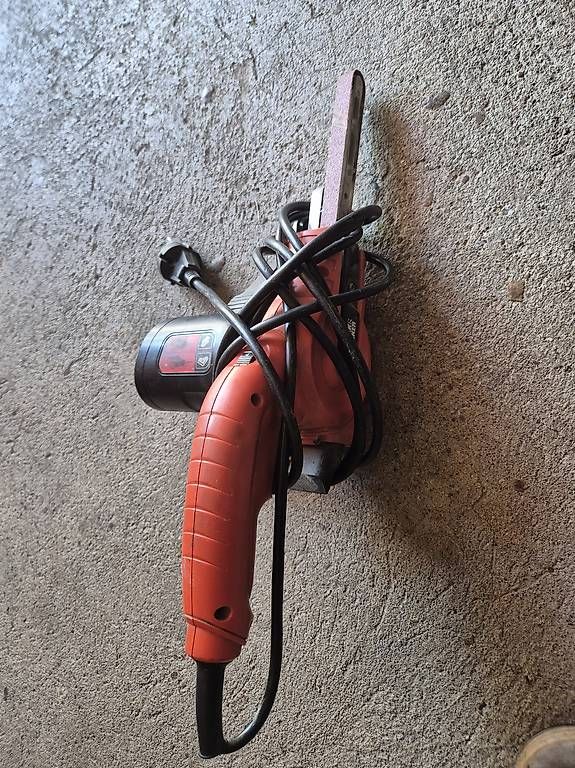 Smerigliatrici & Lucidatrici: Schleifbändli zu schleifer von Black+Decker – Usato da Schaffhausen venduto da beny06 4