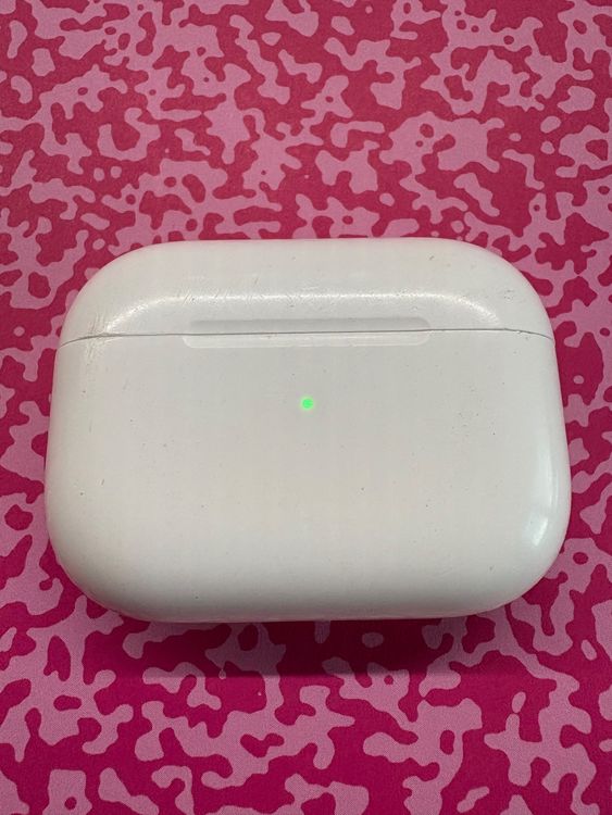 Apple AirPods Pro 2 charging case. 2