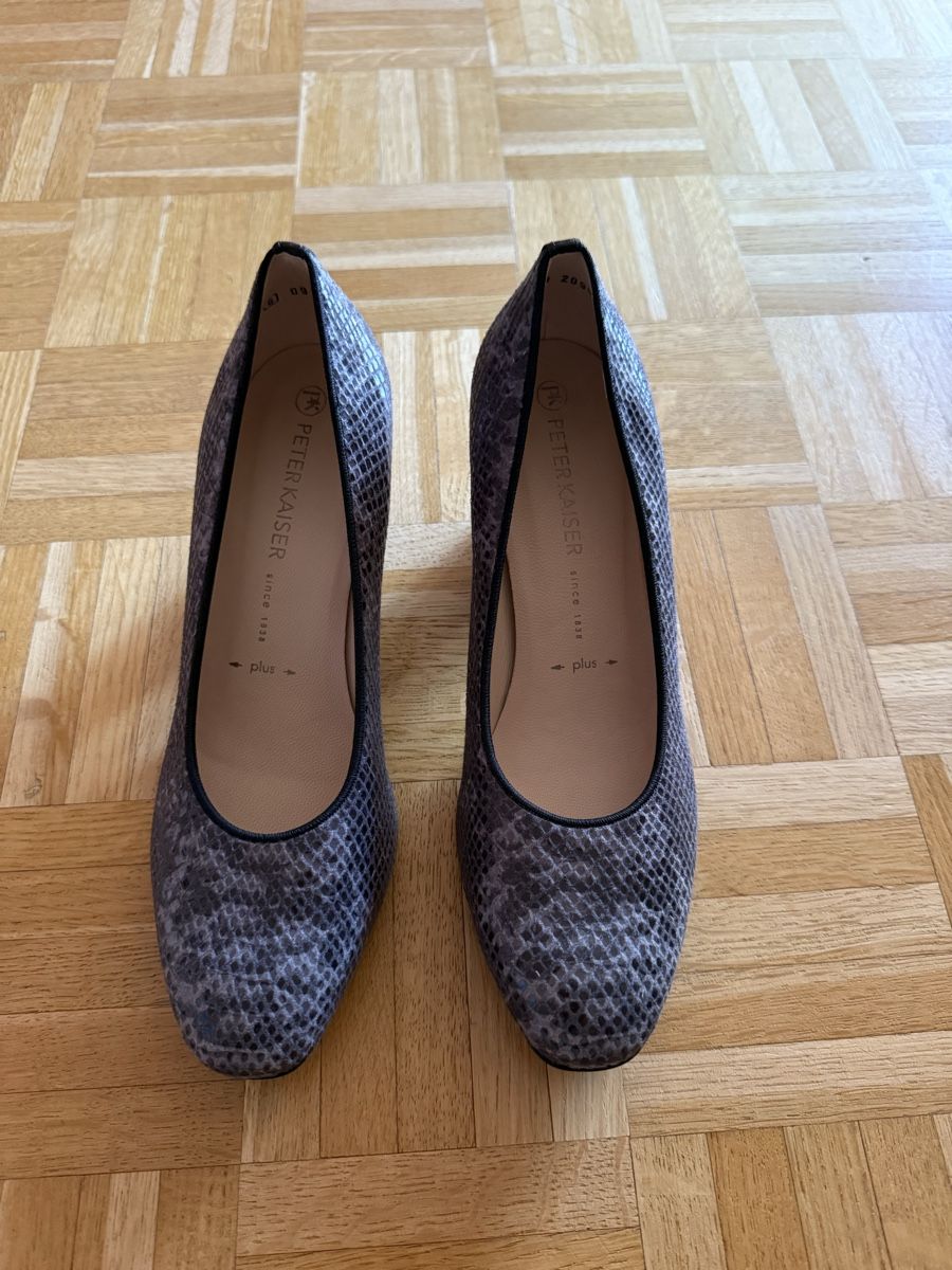 Kaiser Chaussures femmes: Peter Kaiser Echtleder Pumps Serpentinenmuster Gr. 39 – Neuf (Voir description) à St. Gallen par mania03 3