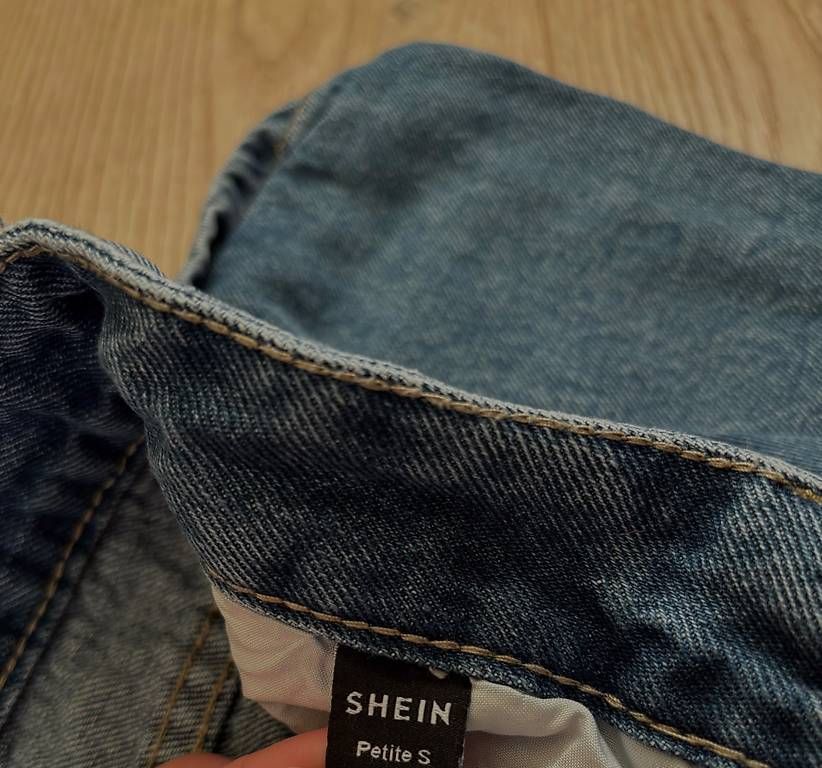 Jeans: 2 Jeans S - Shein – Usato da Cademario venduto da ana_zp9b 2