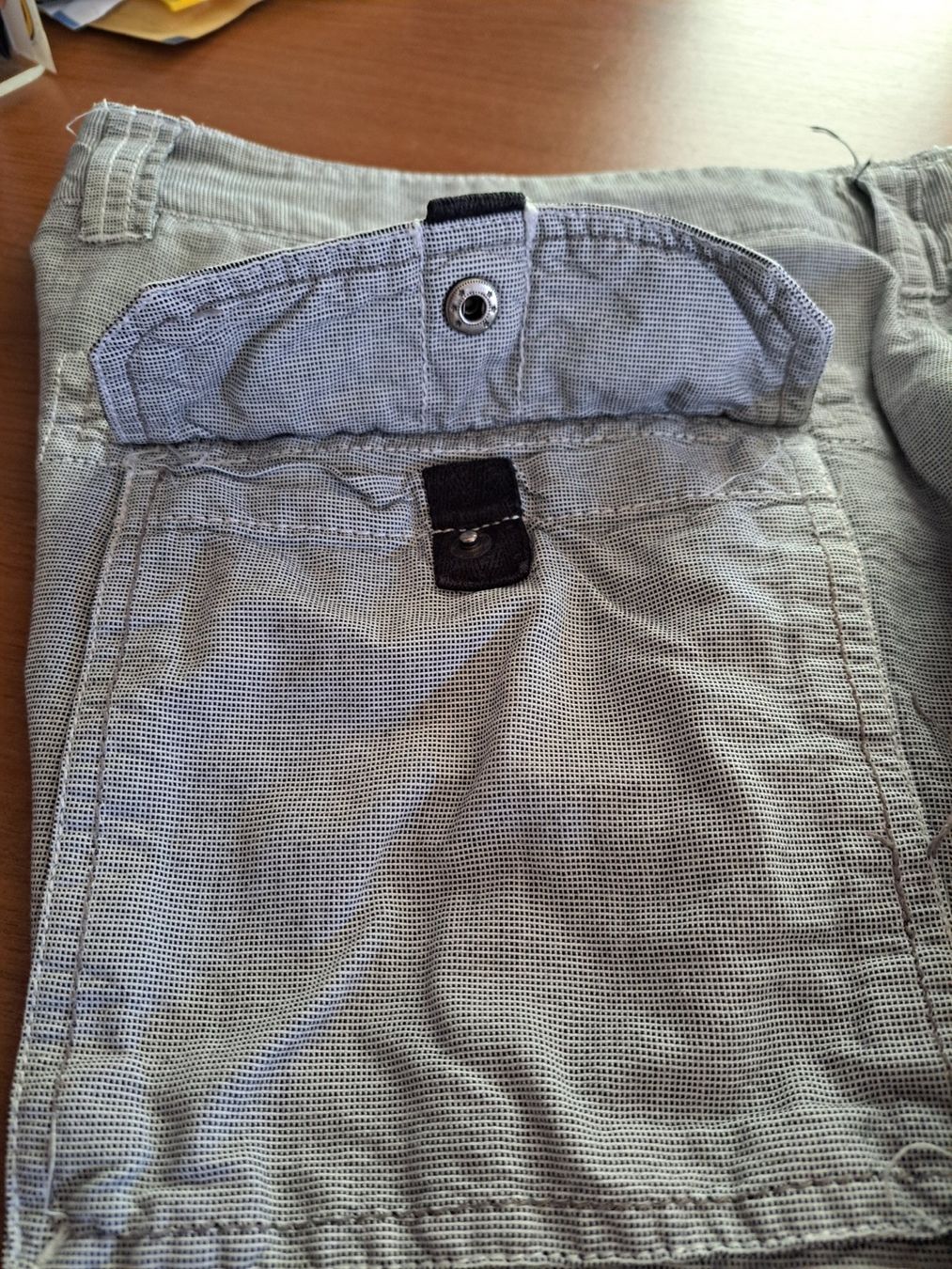 C&A Pantalons: Herrenshorts Biaggini, Grösse 42 – D'occasion à Rafz par MuriFinn 5