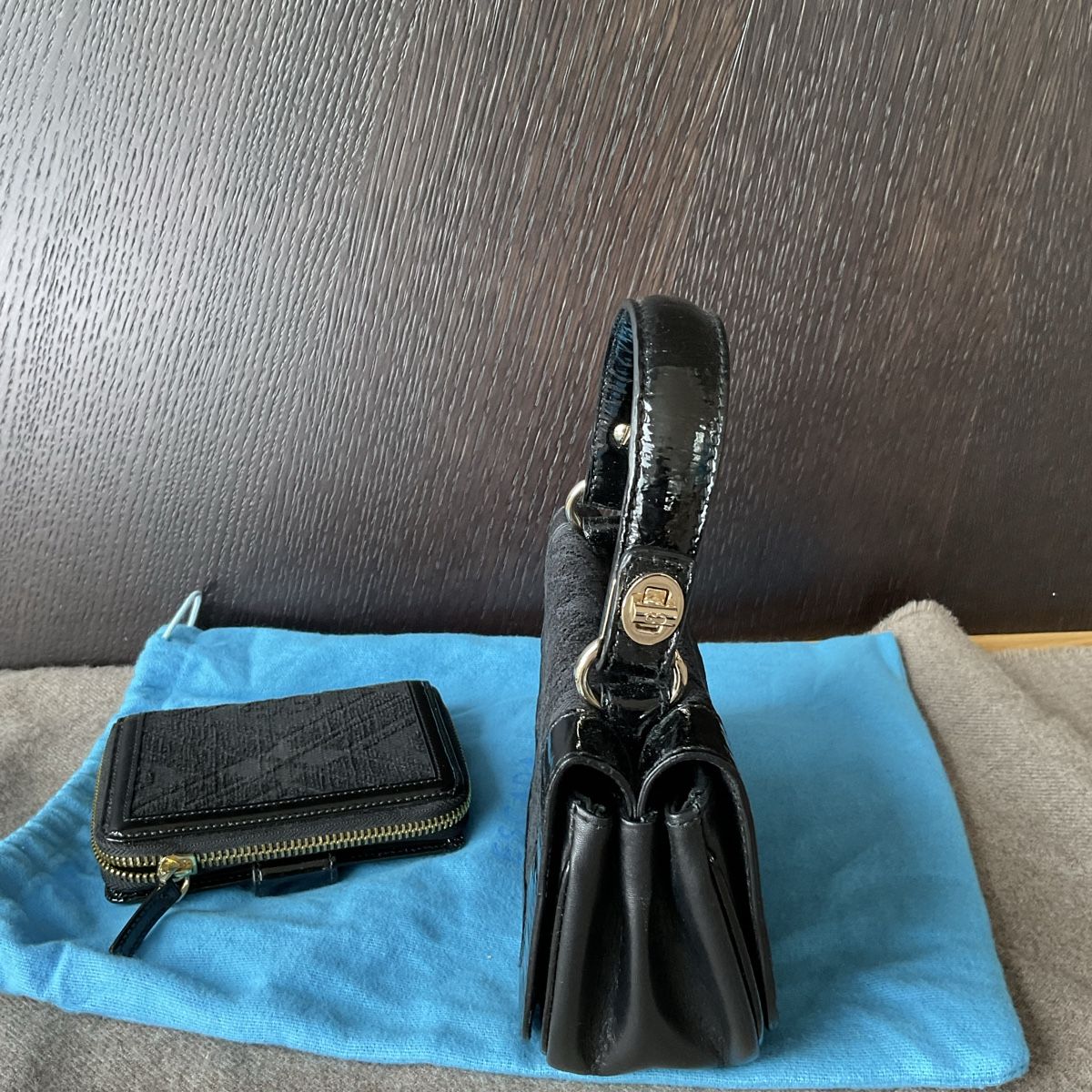 Escada Borse da donna: Escada Handbag Set Black Leather Gold Details Chic – Nuovo (secondo la descrizione) da Bäch SZ venduto da ValentinaKH 6