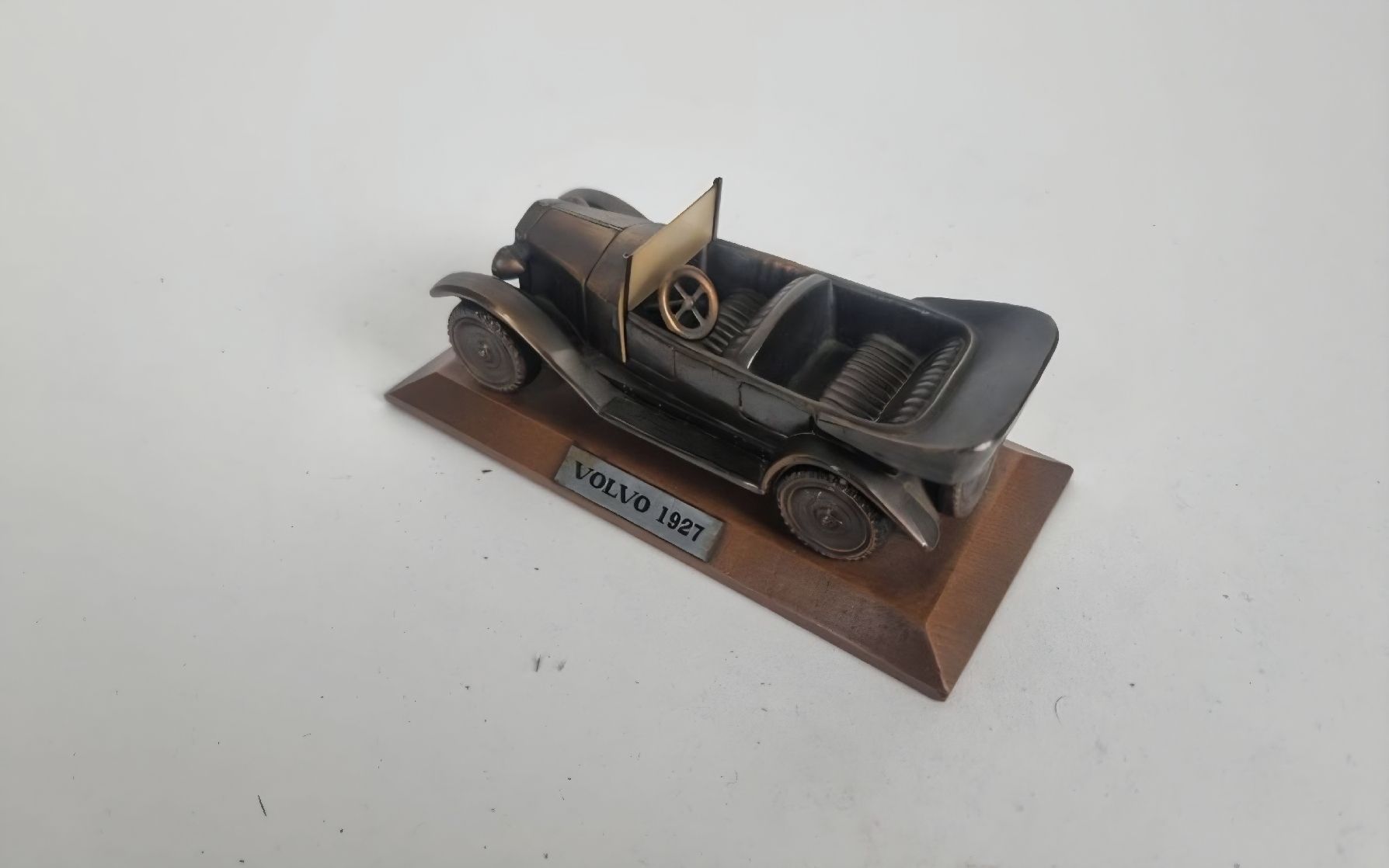 Volvo Modellini d'auto: Volvo PV4 1927 Model – Usato da Moosseedorf venduto da dfe_s5hz 2