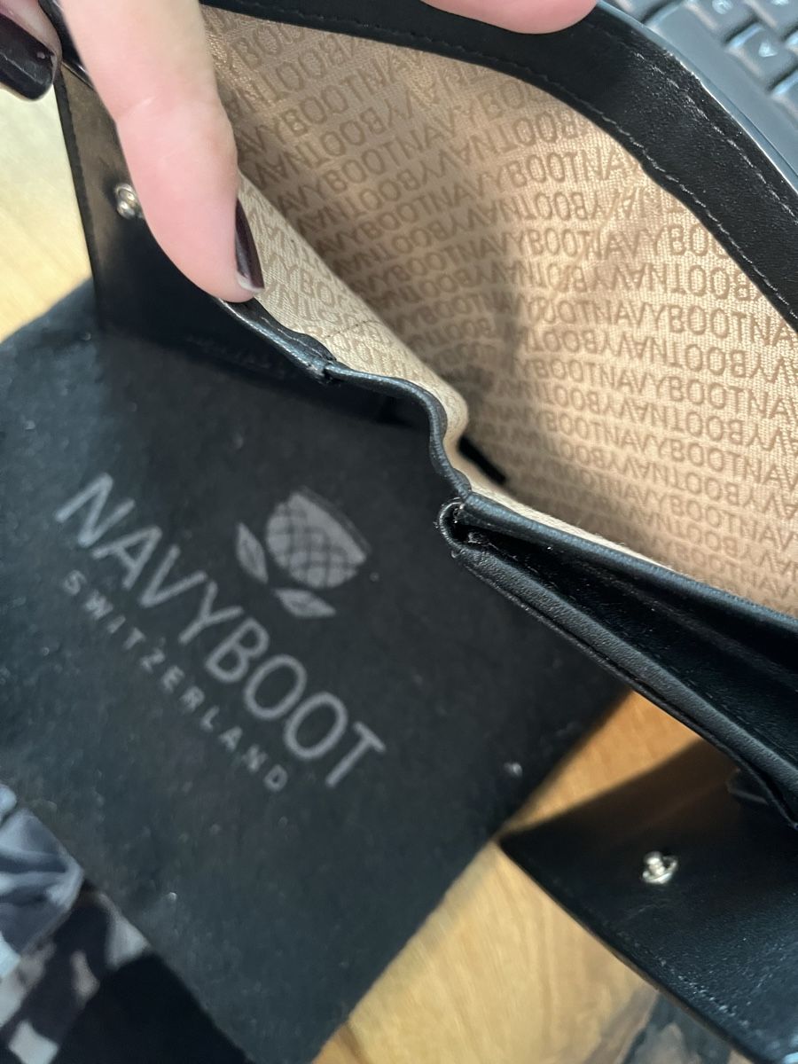 Navyboot Portamonete: Portemonnaie von Navyboot – Nuovo (secondo la descrizione) da Uster venduto da Kalici1 3