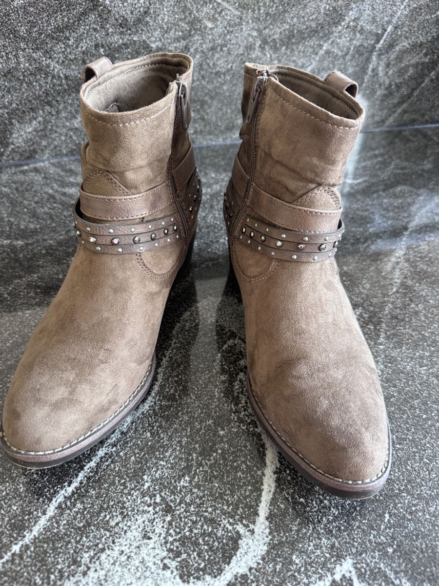 Graceland Scarpe da donna: Stiefelette braun – Usato da Rothenhausen venduto da Niggi1809 1