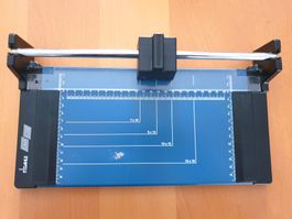 PAPIERSCHNEIDE MASCHINE - DAHLE