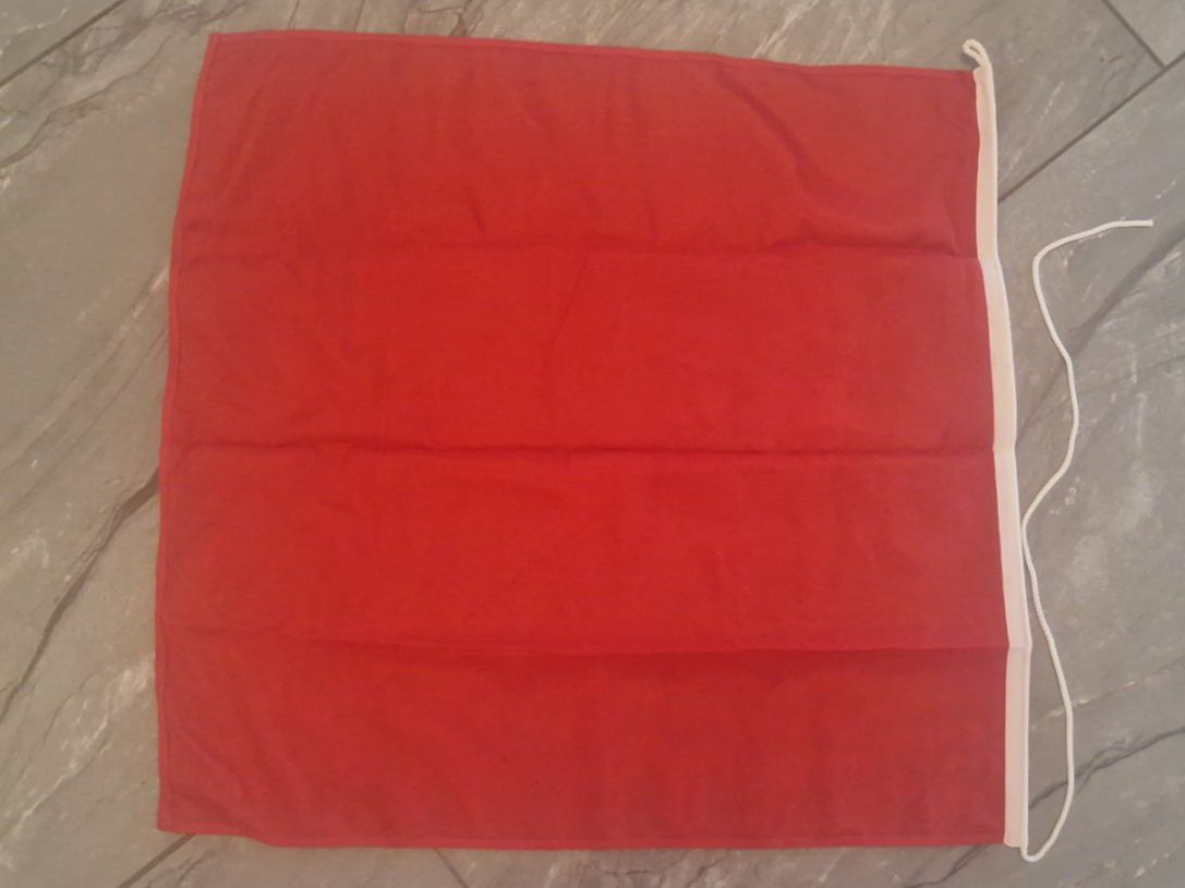Fahnen: Rot Notflagge boot – Neu und originalverpackt aus Volketswil von pau_9xv9