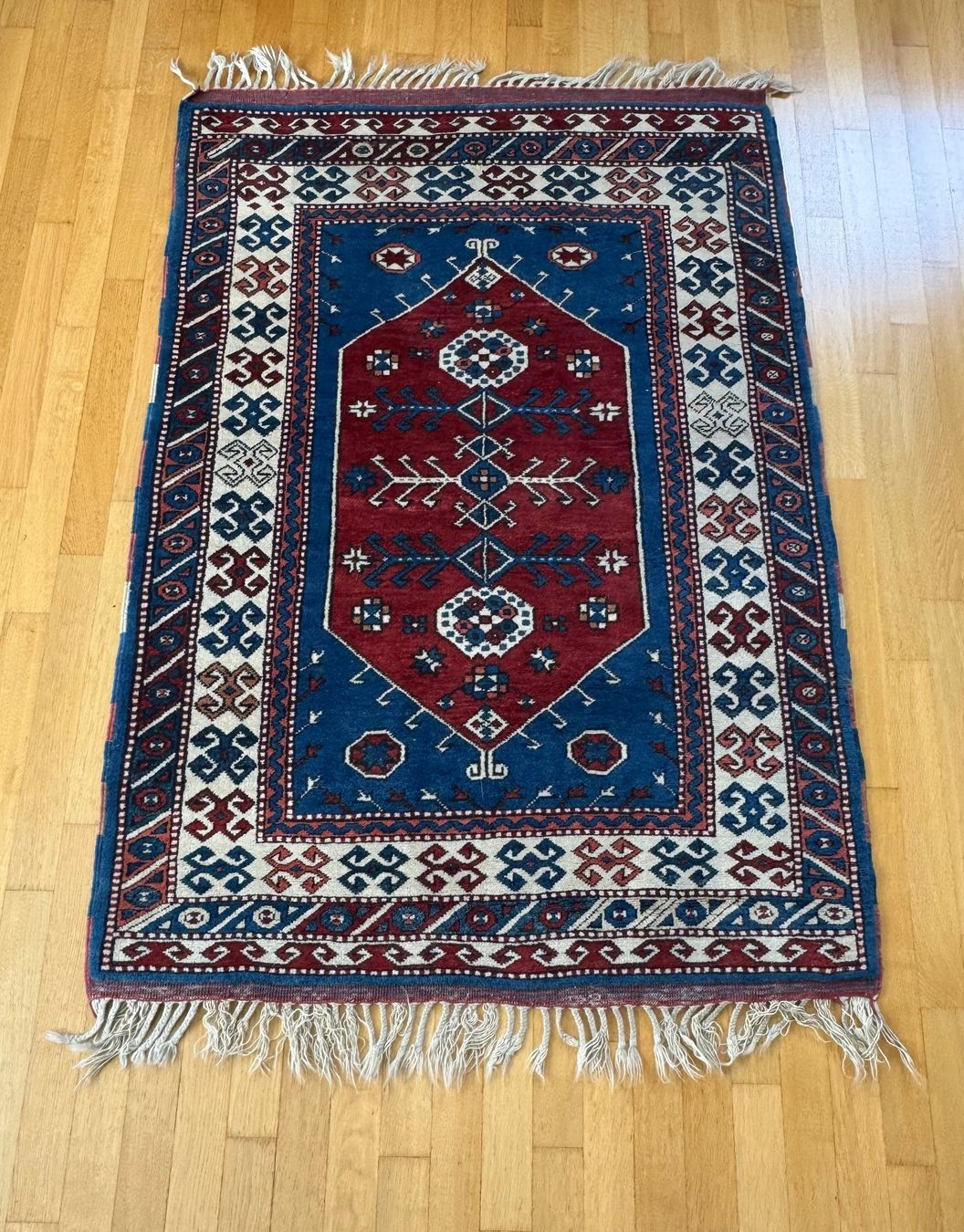 Tappeti: Orientteppich (kaukasischer Kazak oder Shirvan) – Usato da Fällanden venduto da Escheli