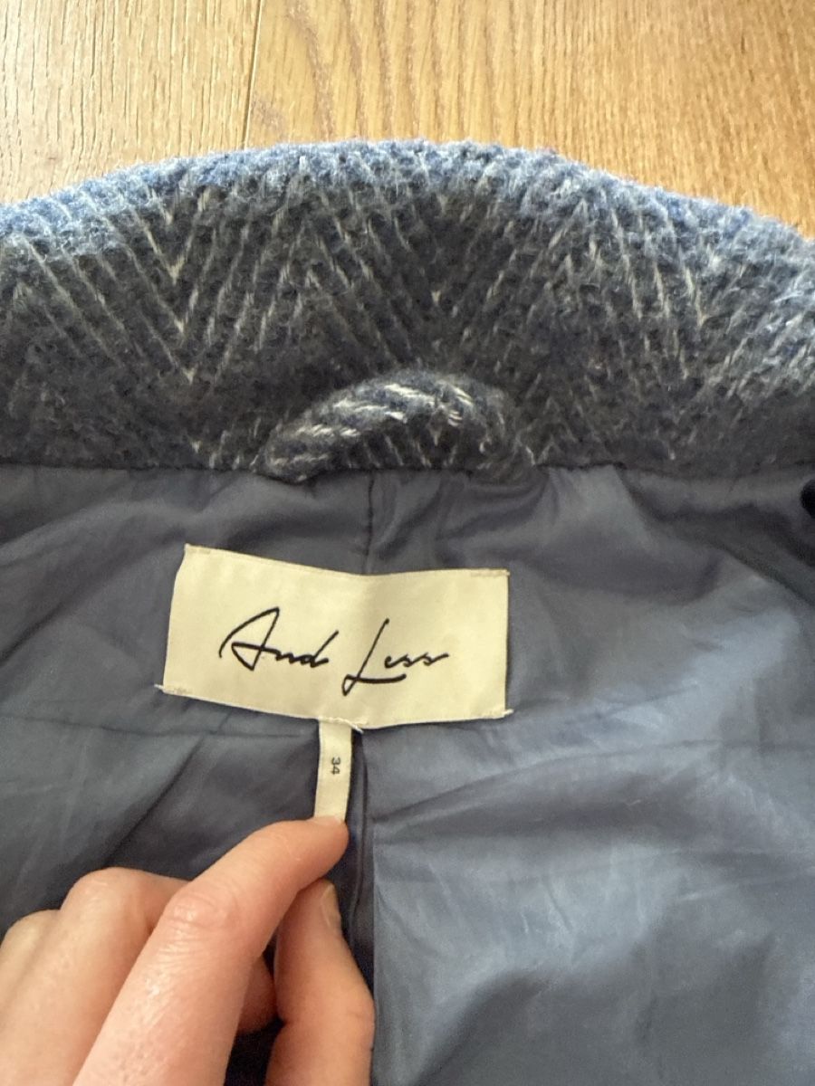 Giacche: Winterjacke, Top Zustand, Grösse 34 – Usato da Rapperswil BE venduto da yar_l85r 2