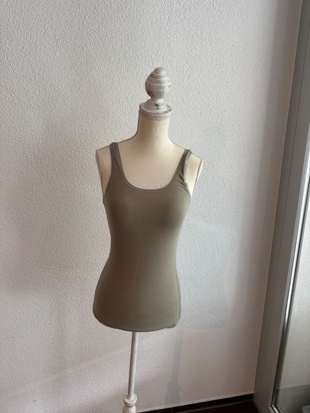 Tops: Sommer-Top in Olivegrün, Grösse M – Gebraucht aus Zug von azr_gst2