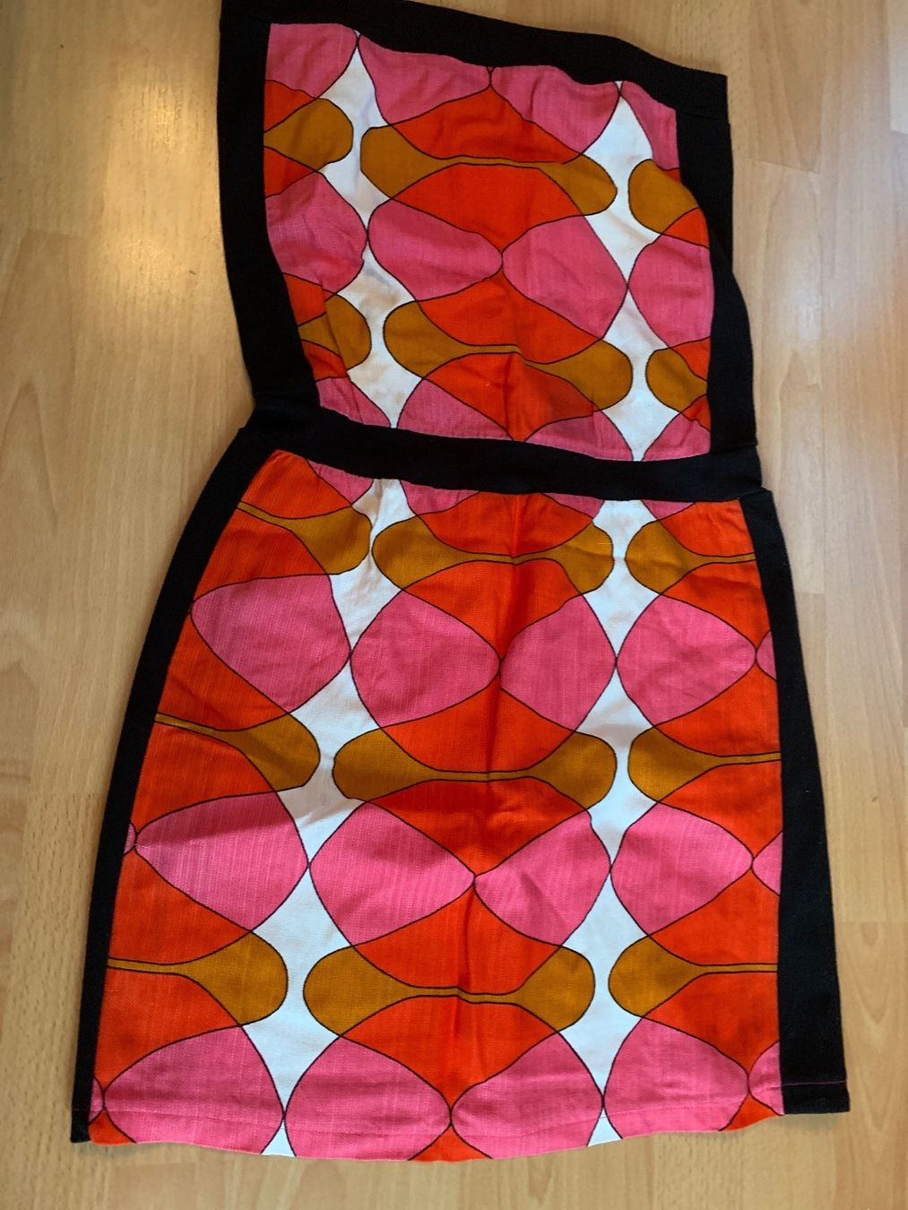 Vestiti: Jolie robe bustier t. M ou 38 – Usato da MEYRIN venduto da Gwendo10 1