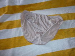 culotte beige taille 40 marque chantelle pour femme