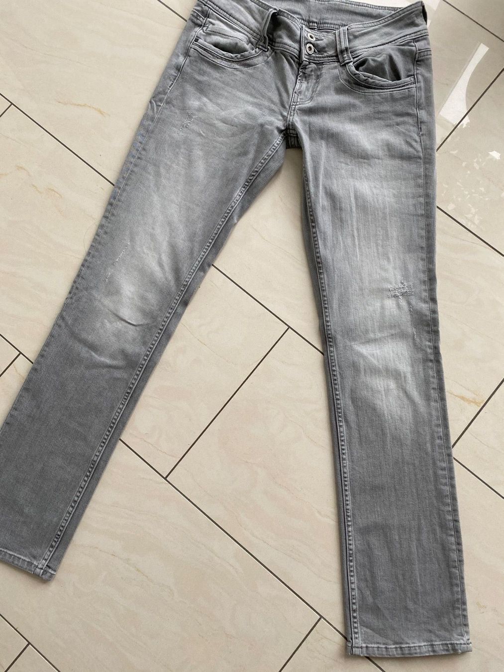 Pepe Jeans Jeans: Pepe-Jeans, 27/32 – Nuovo (secondo la descrizione) da Eiken venduto da jessycat01 1