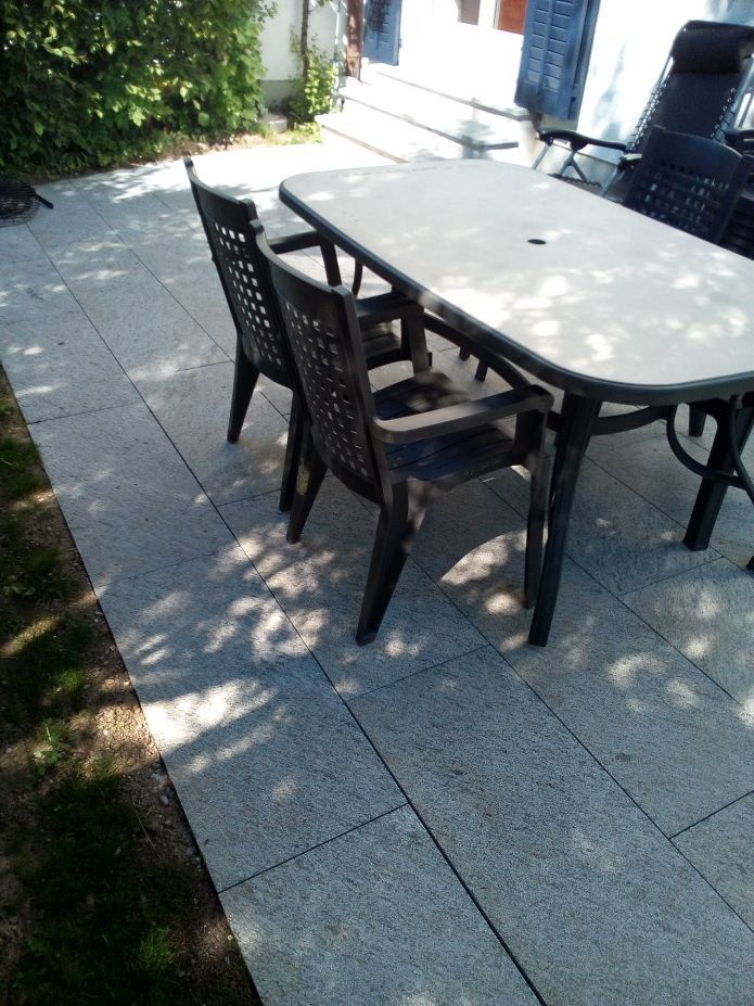Rivestimenti per pavimenti: Gartenplatten Granitplatten MAGGIA V Gneis geflammt 3 cm – Nuovo (secondo la descrizione) da Thalwil venduto da Qualitaetdesign 3