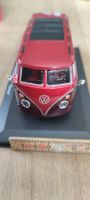 VW Bully Modell 1 :32 neu